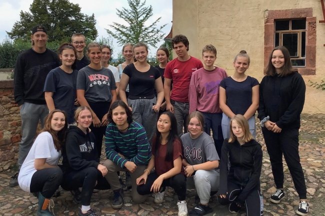 Die teilnehmenden Schülerinnen und Schüler am Döben Praktikum 2021